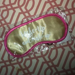 Eye mask